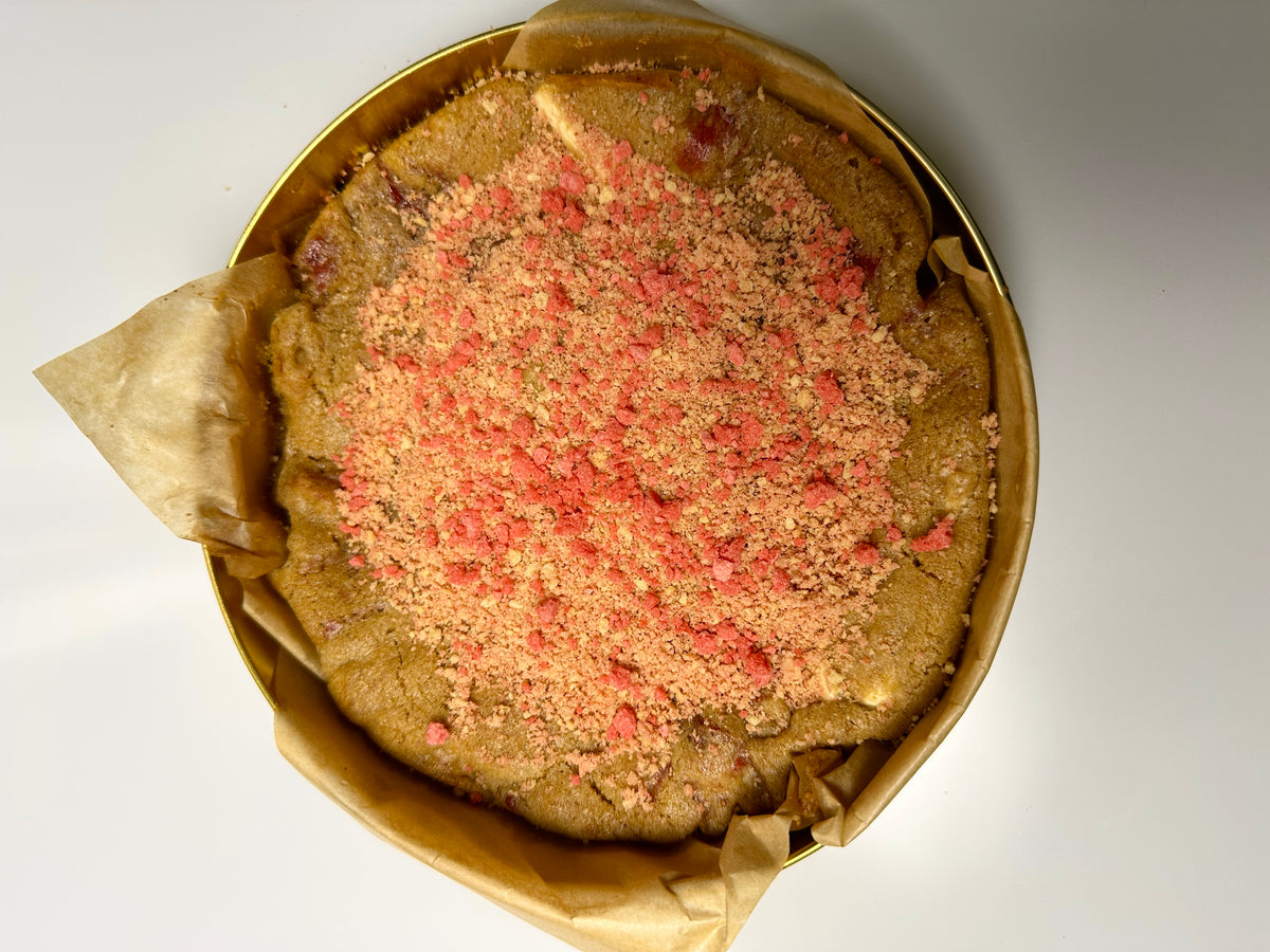 Strawberry Crunch Tin